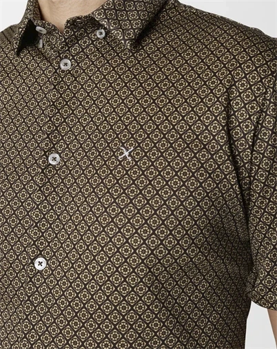 Clean Cut Copenhagen - Clean Formal AOP Stretch Skjorte - Brown